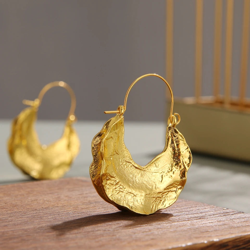 Hoops