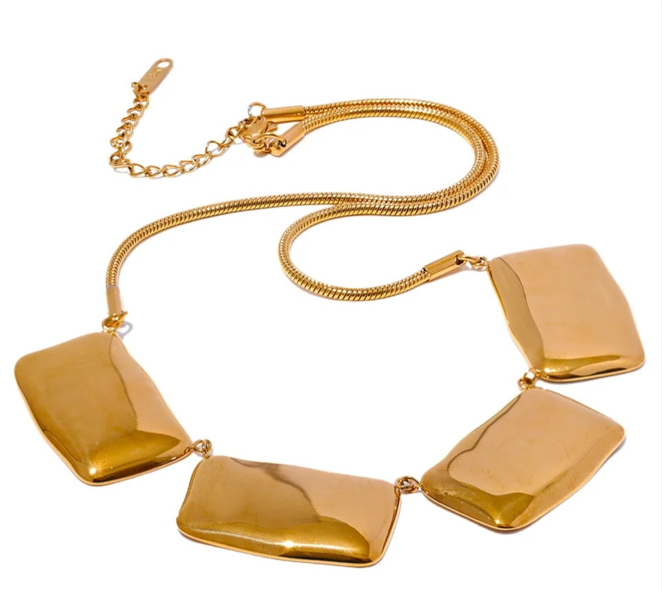 Collar Necklace