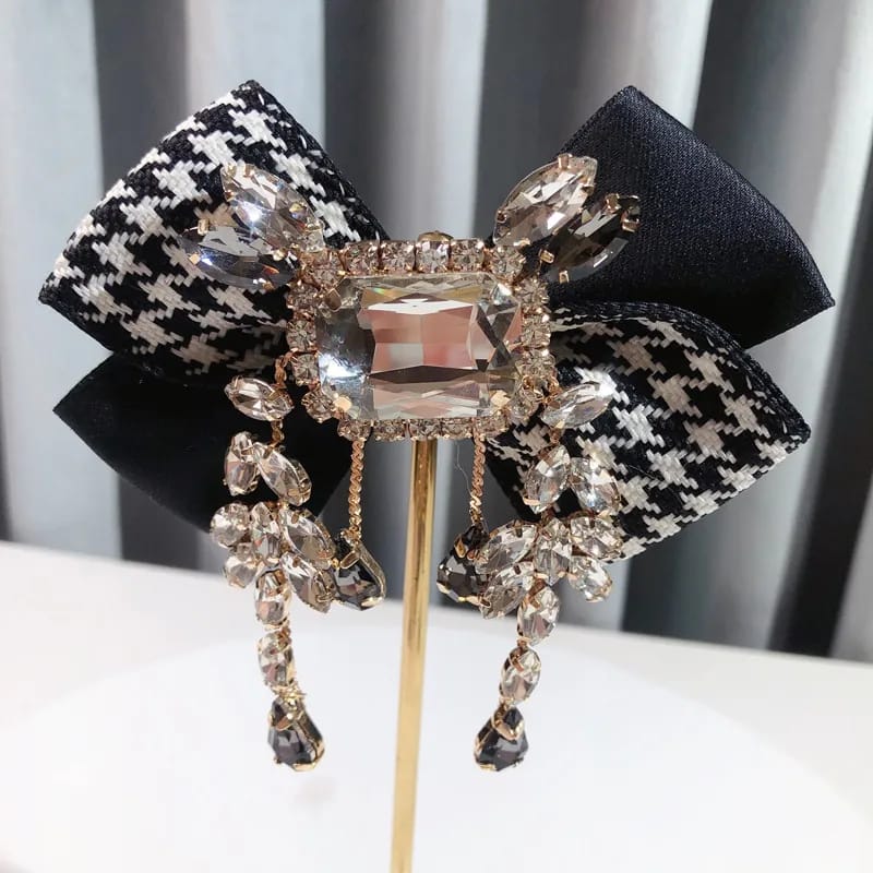 D&G Brooch