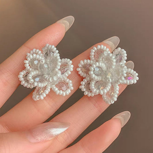 Pearl flower earrings