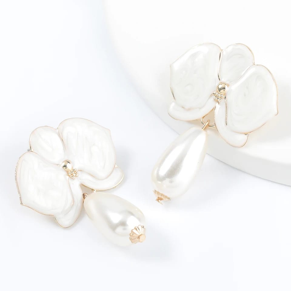 White enamel floral drops